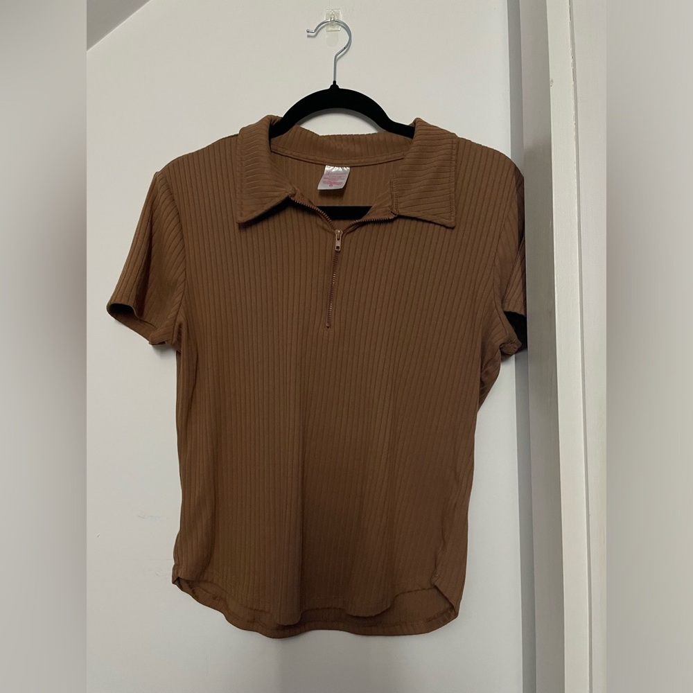 Size L shirt
